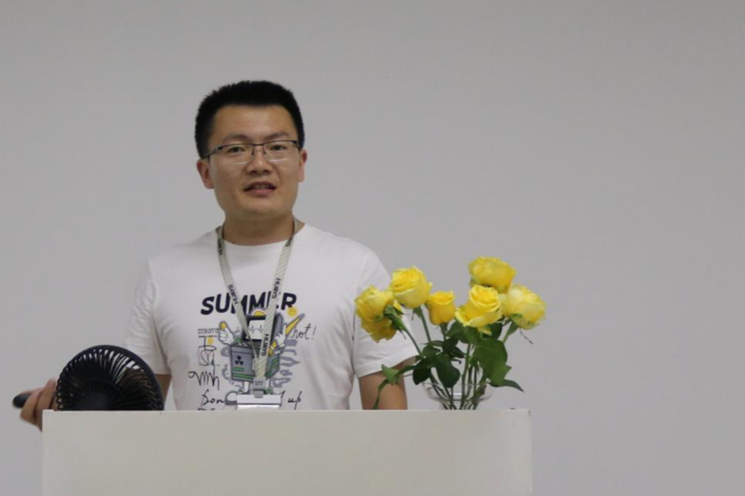 王鵬立：八年耕耘話專業(yè)